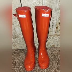 Hunter Rain Boots never worn.